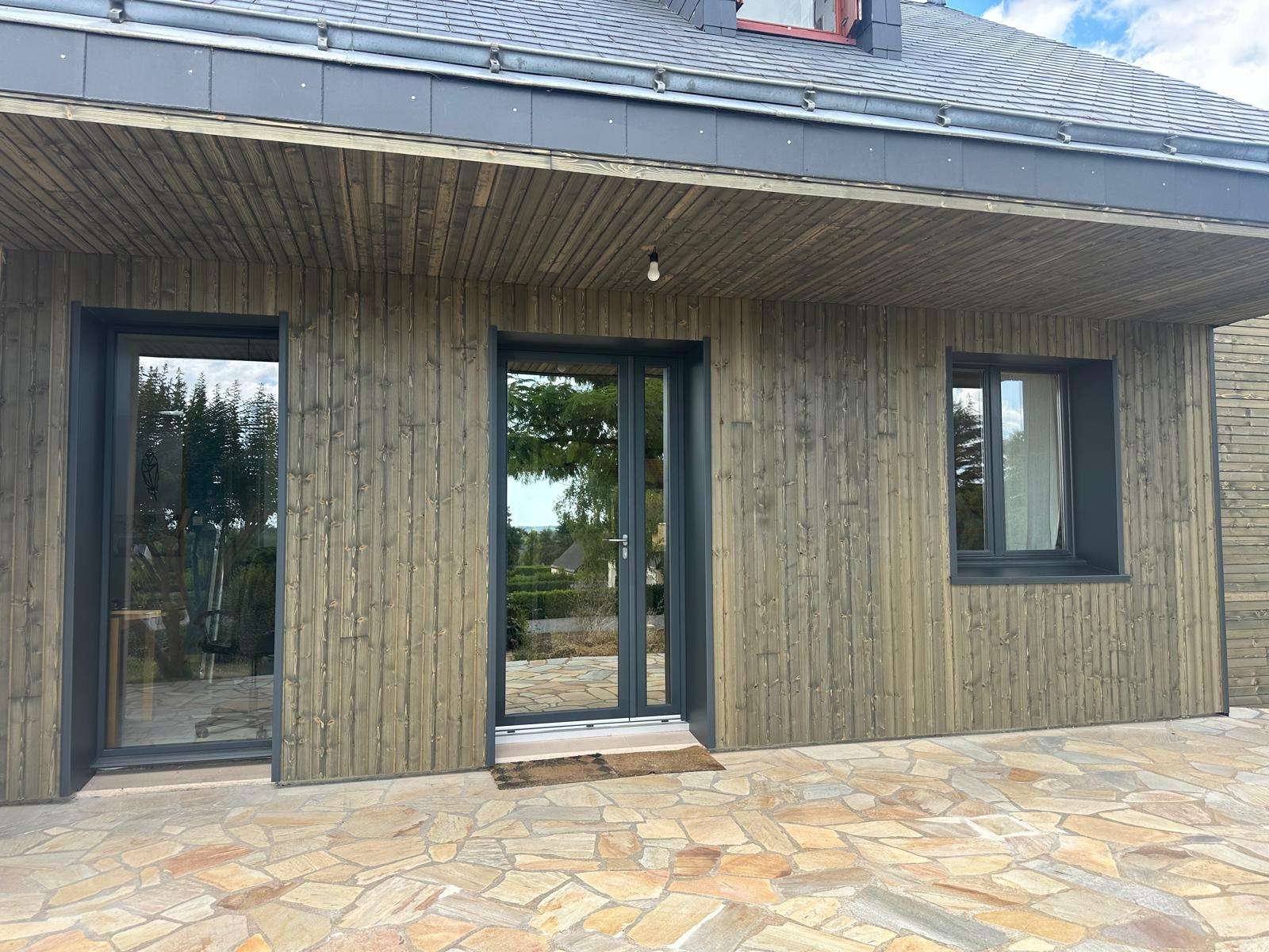 Extension bois saint-etienne de montluc